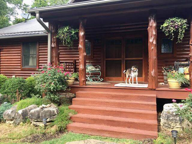Front porch of LogFinish customer